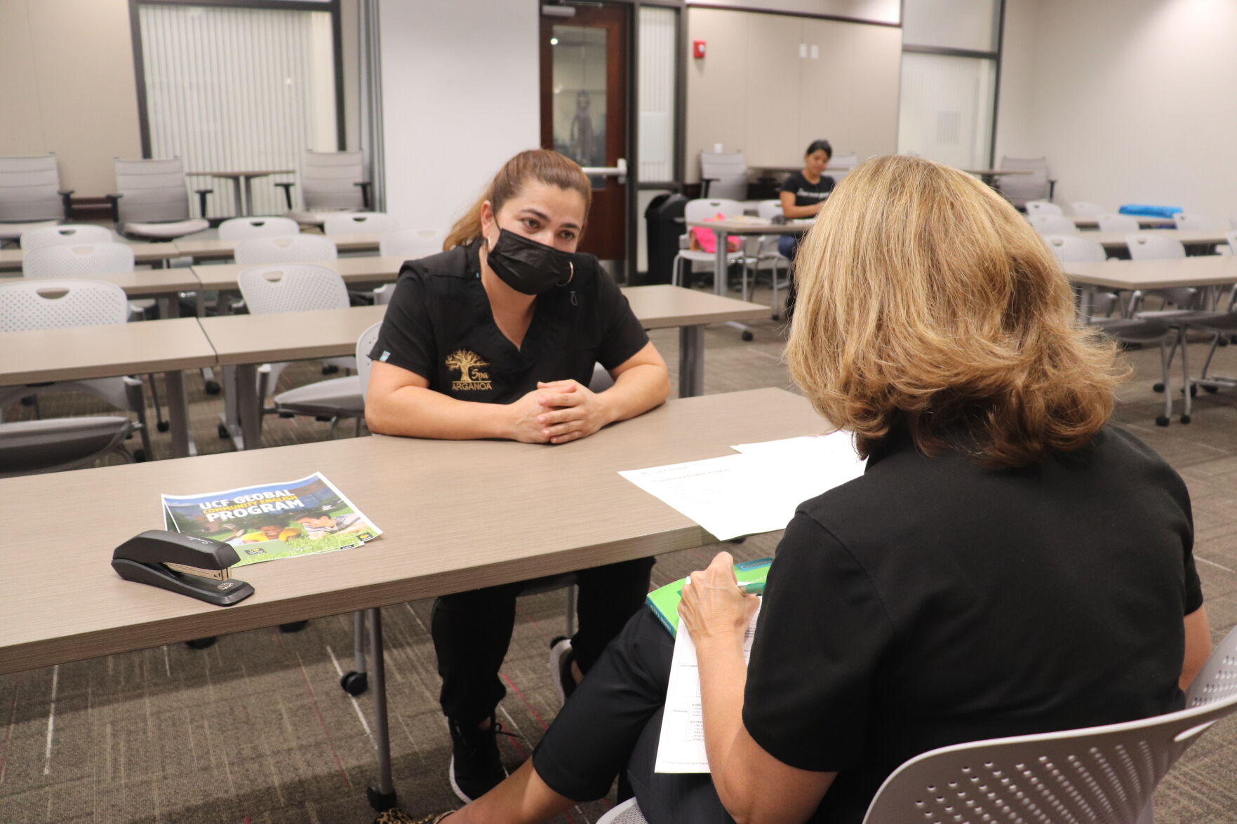 (this one) Central Florida immigrants learn English to overcome everyday challenges 11